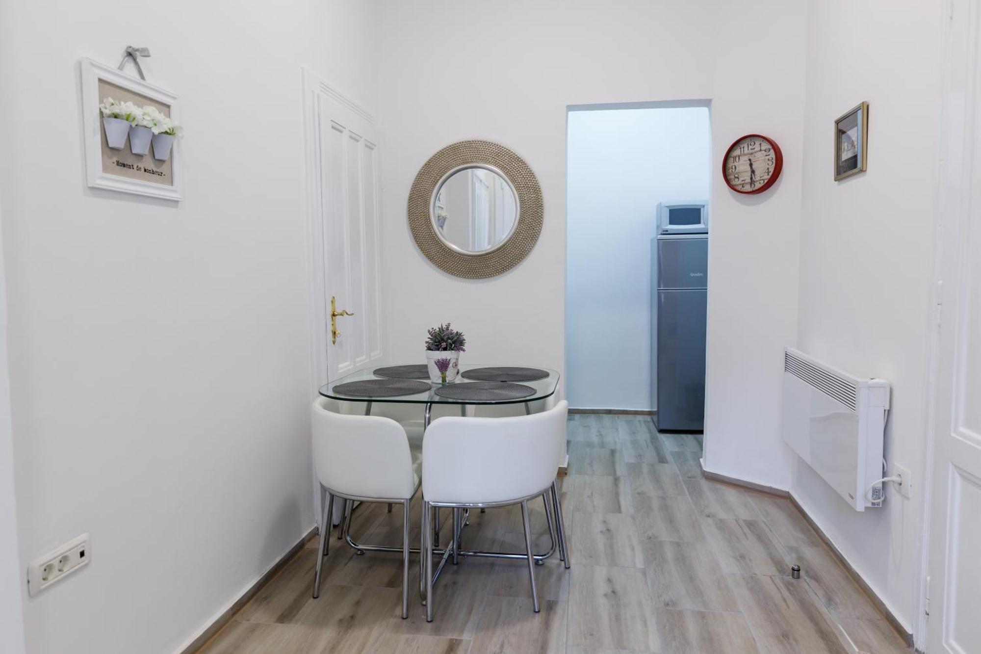 Apartman Royal Slavonski Brod Exterior foto